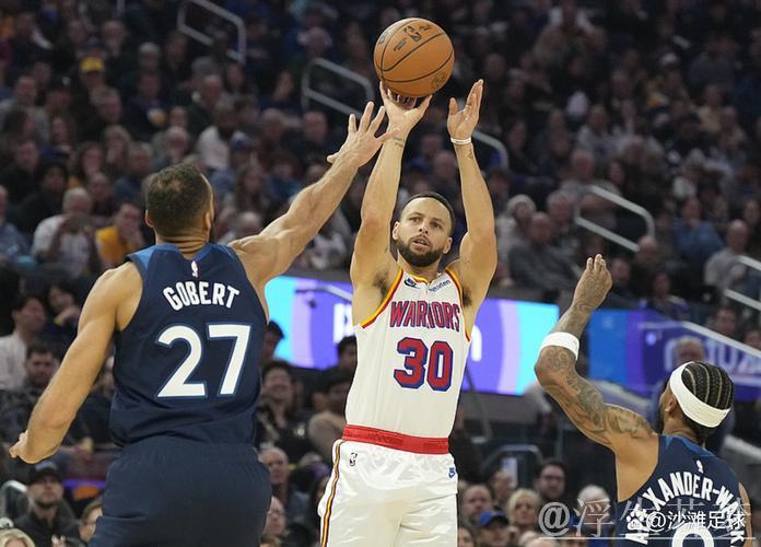 12月13日常规赛对决：勇士迎战森林狼